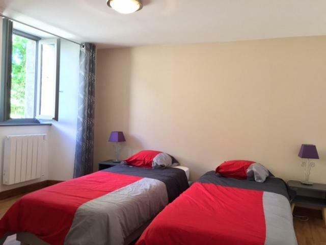 La Grange Du Lac De Cantales Lacapelle-Viescamp ภายนอก รูปภาพ